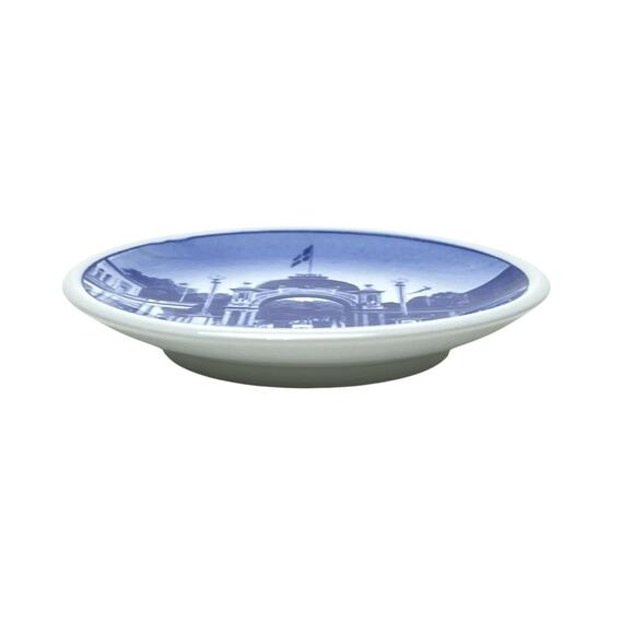 Royal Copenhagen Mini Plate Tivoli Porcelain Blue Display Wall Art 3.25 Inch - Picture 3 of 16